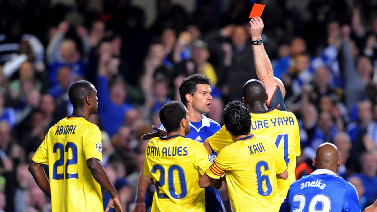 Abidal, Daniel Alves și Fletcher** rămân suspendați pentru finală!