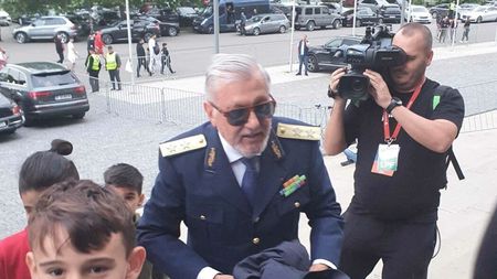 Ilie Năstase, atac dur la Florin Talpan, după ce a venit la meciul FCSB - CFR Cluj! „E subordonatul meu” VIDEO