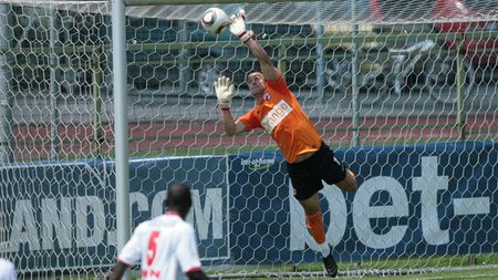 Un portar de la Dinamo, pe lista lui Hagi