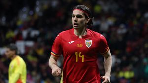 Ianis Hagi, persecutat de antrenor la Alaves, ar putea beneficia de o răsturnare de situație incredibilă! Cum poate deveni titular în ultimele 4 etape și să își asigure un loc la EURO 2024