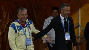 Primul transfer pe care Dan Petrescu îl face la CFR Cluj pentru titlu! Meme Stoica l-a dat de gol pe antrenorul rivalei