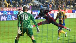 Răsturnare de situație la CFR Cluj. Ce se întâmplă cu Zouma. „Nu pot să spun asta acum”. EXCLUSIV