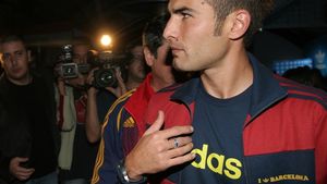 "Mutu trebuia să plece și să vină a doua zi,** să-l plesnească pe ospătar! Ce căuta la 5 în oraș?"