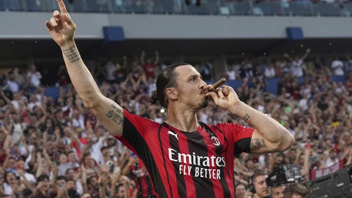 Primul fotbalist care vorbește deschis despre cealaltă față a lui Zlatan Ibrahimovic e românul care i-a fost coechipier timp de trei sezoane! „Acesta e adevărul despre el și foarte puțini îl știu”. EXCLUSIV