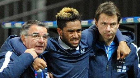 Cât ghinion pentru unul dintre cei mai promițători jucători francezi! Sezon încheiat pentru Jordan Amavi