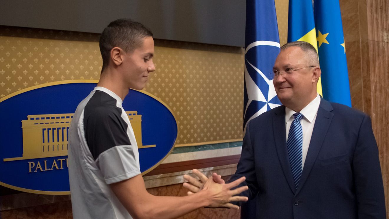Solicitarea lui David Popovici pentru premierul Nicolae Ciucă: „L-am rugat asta!”. Dezvăluirea campionului român