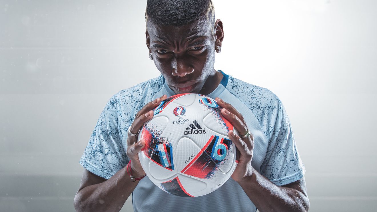 Adio "Beau Jeu", bine ai venit "Farcas". Premieră la EURO | Adidas schimbă mingea în timpul turneului. Cum arată balonul pentru fazele eliminatorii 