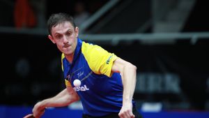 Ovidiu Ionescu, argint istoric la Campionatele Europene de tenis de masă. Românul a cedat în finala cu germanul Timo Boll, scor 4-1