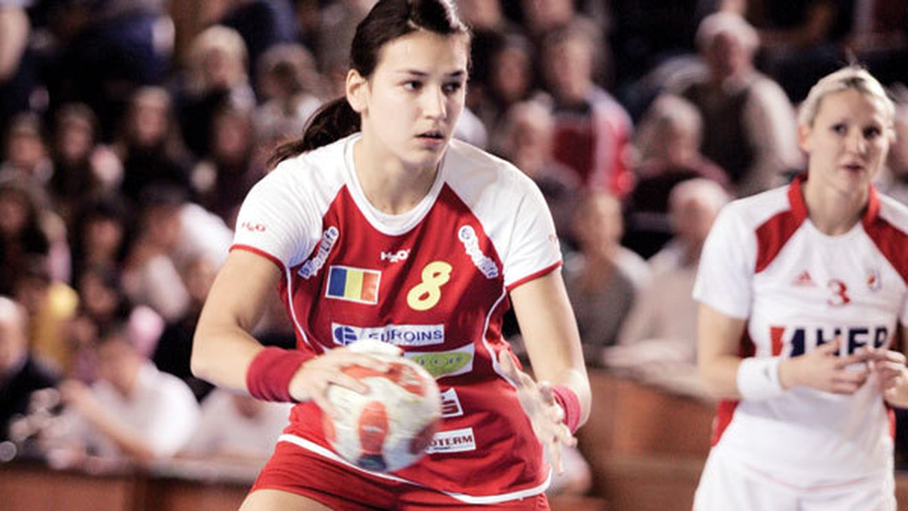 Cristina Neagu ar putea rata JO!** "Am avut  o gaură în umăr!"