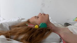 Fiul lui Dinu Gheorghe a lansat un business cu CBD