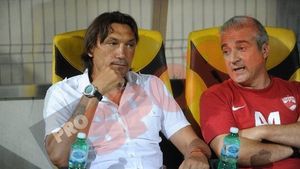 Bonetti a 'bătut palma' cu Pele din Brașov!** "Am făcut 2 greșeli capitale! Pentru Dinamo e un punct câștigat" Pe cine acuză antrenorul pentru pasul fals al 'câinilor'