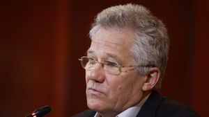 Surpriză pentru Ladislau Bölöni! Va lucra la Metz cu atacantul despre care declara că „are probleme psihice foarte des”!