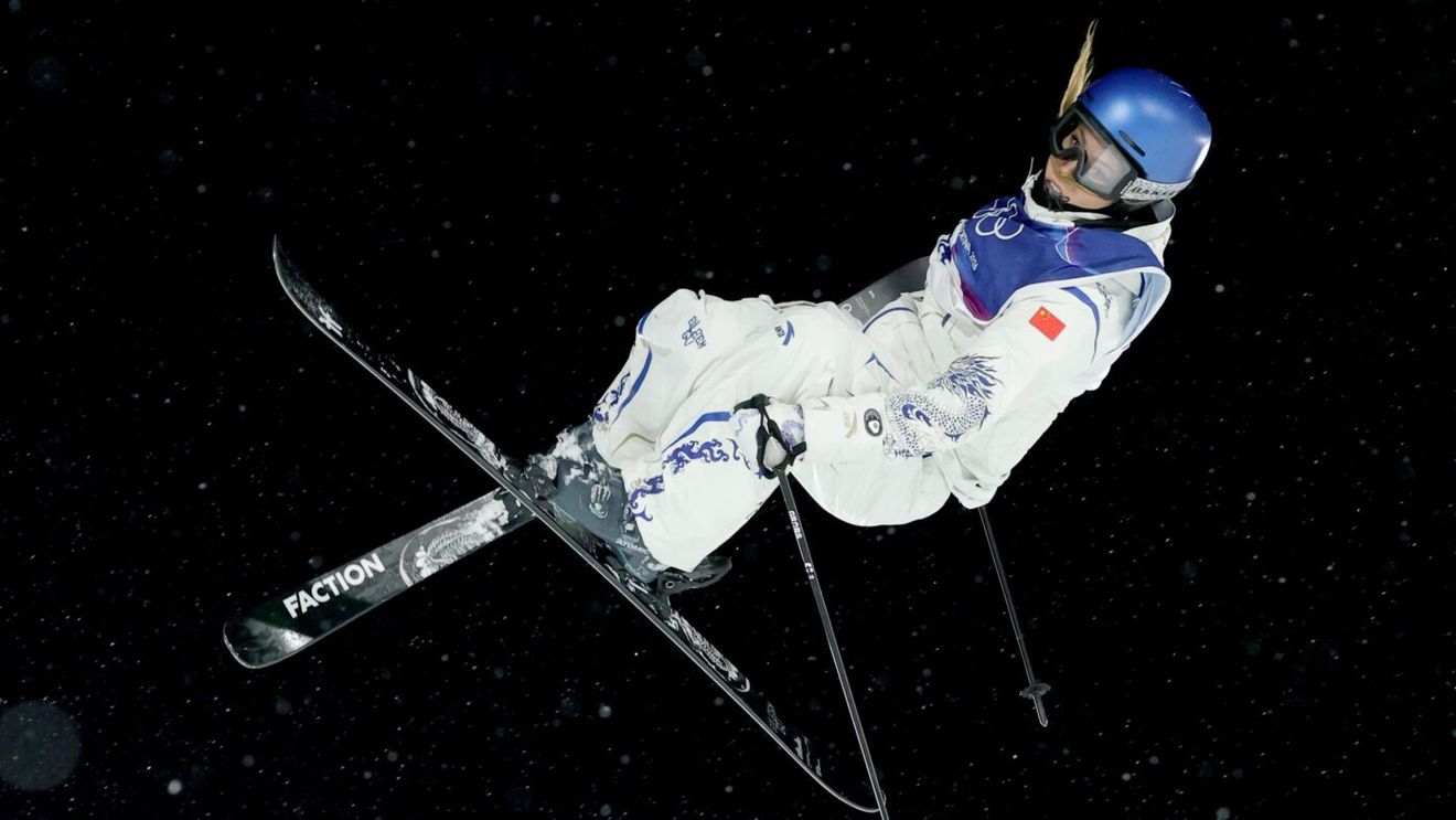 Campioana olimpică a avut o apariție cu care i-a lăsat cu gura căscată pe toți. Cum a venit îmbrăcată la Luvru