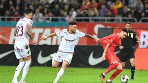 Fostul acționar al Rapidului îi ironizează pe rivalii de la FCSB: „Suntem nașii lor”. Ce spune despre lupta pentru titlul de campioană. VIDEO