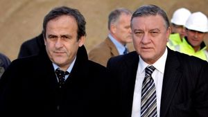 Mircea Sandu, felicitat de Blatter și Platini