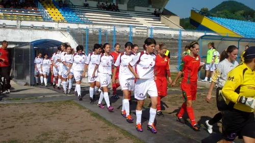 Fotbalistele de la Independența Baia Mare au făcut instrucție cu oltencele de la Sporting