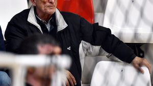 Cristian Gațu, internat de urgență la Spitalul Militar din București. Fostul campion mondial la handbal a suferit un atac cerebral și urmează să fie operat