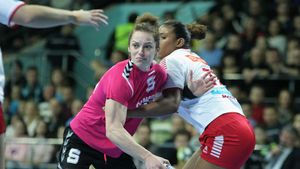 HC Zalău s-a calificat în sferturile de finală ale Cupei EHF! Încă un weekend fabulos pentru handbalul feminin. Tadici: "Handbalul românesc poate să producă atunci când vrei să produci" 
