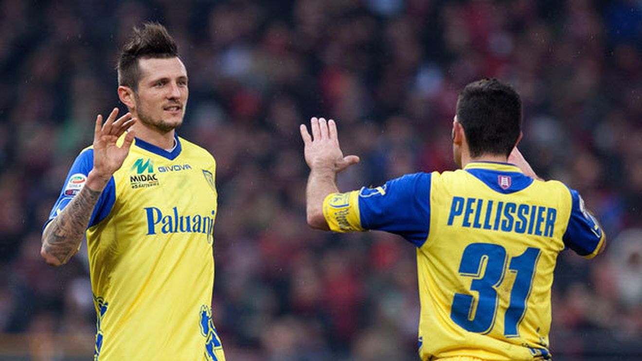 Cyril cel abil!** După ce și-a deschis restaurant, Thereau are încă o afacere. Cu puțin noroc, fostul stelist se poate retrage de pe acum :) 