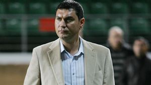 Borcea: "Dinu se va ocupa de transferuri"