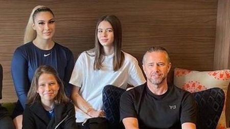 Pe ce a cheltuit Laurențiu Reghecampf bonusul de primăvară europeană de la FCSB. „Stau și mă uit și nu-mi vine să cred! Pentru Sarah și Rebecca sunt sute de mii de euro dați în ultimii 3 ani”