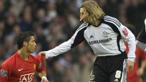 Tamaș e mic copil! "Îmi ascundeam sticla de băutură în deplasări. O beam pe toată, dar eram omul meciului!"