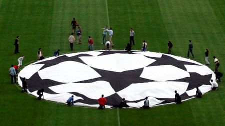 ADIO Europa! Din 2012** campioana nu mai merge direct în Ligă!