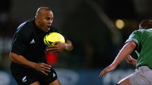 Un fost rugbist din naționala Noii Zeelande, declarație controversată: "Suplimentele nutritive au dus la moartea lui Jonah Lomu. Nu-mi aduc aminte cât luam"