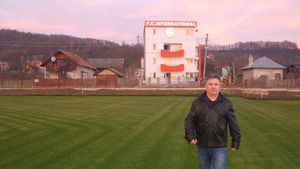 Austria de la Curtea de Argeș**