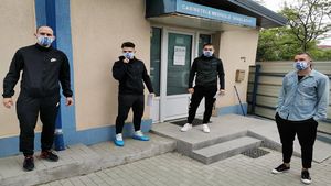 Un fotbalist din Liga 1 tună: „Stăm împreună, dar ne antrenăm separat. E cam fără logică!”