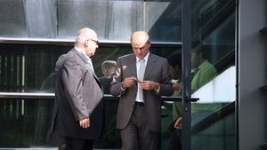 Doar 3 milioane de euro minus