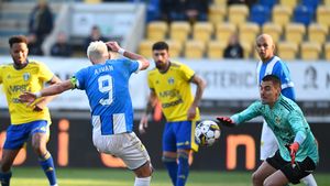 Au adus o echipă întreagă, iar ProSport a aflat ultimele mutări de pe piața transferurilor: portarul pe care pusese ochii Gigi Becali și fostul fundaș al lui FCSB și Dinamo au semnat contractele. Avem lista completă. EXCLUSIV