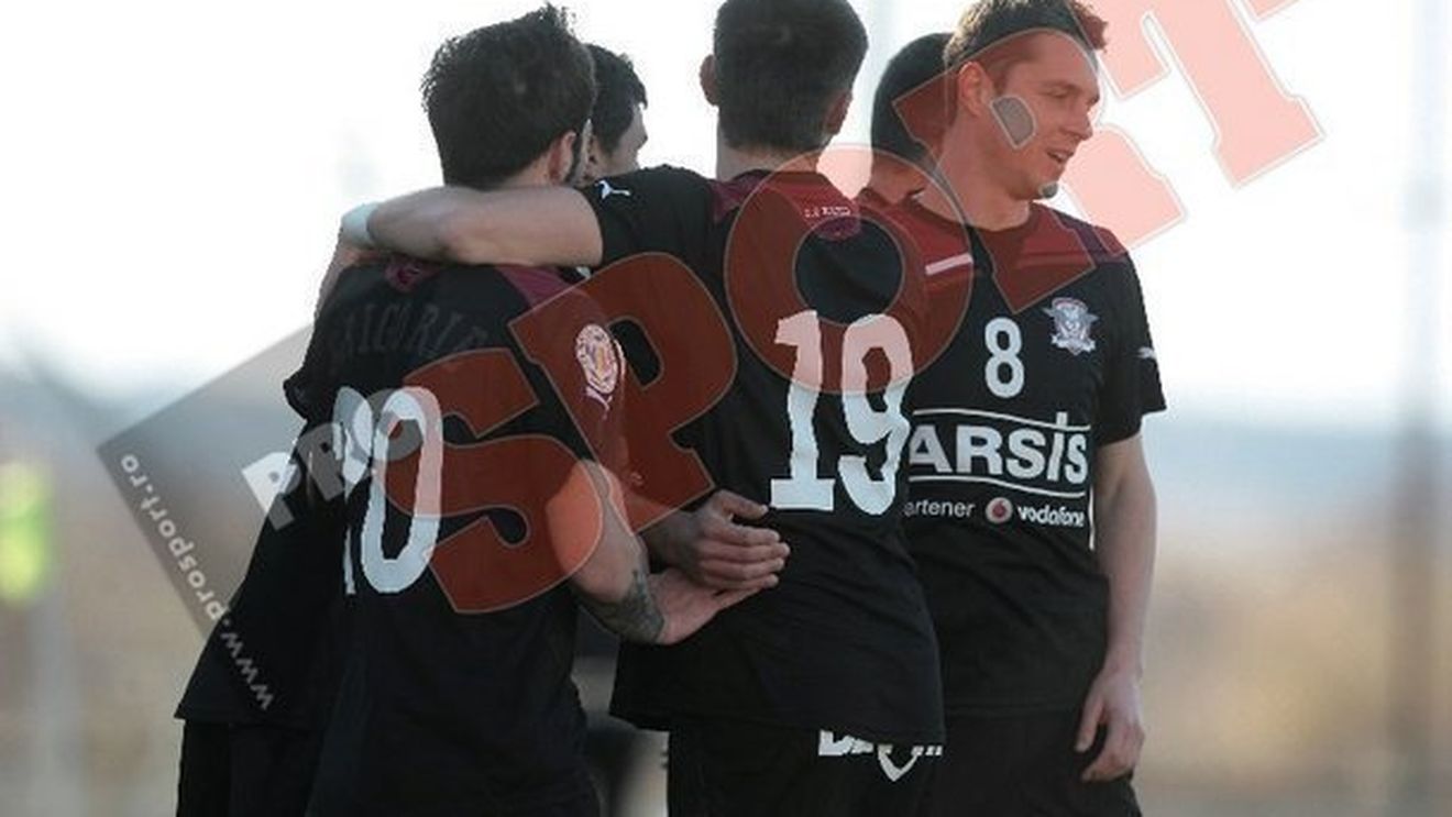 Olimpia Satu Mare - Rapid 1-4!** Sabău, în continuare nemulțumit: "Am făcut pregătirea în salturi" Ce mesaj are pentru Copos