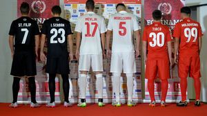 Trei transferuri pregătite de Dinamo! "Țucudean?! Ce să caute Țucudean aici?!" Ce posturi vor să-și acopere "câinii"