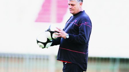 Gata cu plecatul!** Ando: "Am un contract pe care vreau să-l respect!"