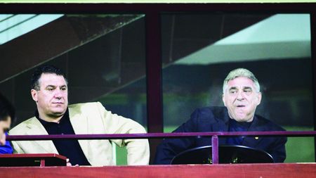 Frații Becali, alături de Turcu:** "Noi sau Prunea!"