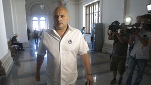 Mititelu se teme că luptă cu morile de vânt:** "Sandu are o mafie în justiție de nu se poate! Procurorii știu, dar tac"