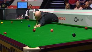 Continuă „Blestemul de la Crucible”! Campionul mondial a fost eliminat în primul tur, în joc decisiv, după ce a condus cu 9-6