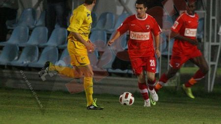 FOTO "Câinii" au făcut show cu Dacia Chișinău!** Al treilea meci consecutiv fără gol primit de apărarea lui Dinamo