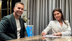 Simona Halep a anunțat că va candida, iar managerul îi face deja „campanie”! Întâlnire de milioane cu Roger Federer: „Pentru totdeauna”. FOTO