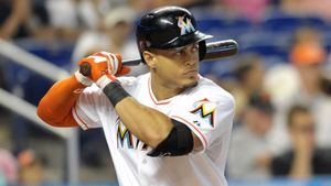 I-au oferit un contract fără precedent în istoria sportului profesionist american: 325 de milioane de dolari pe 13 ani pentru un jucător de baseball