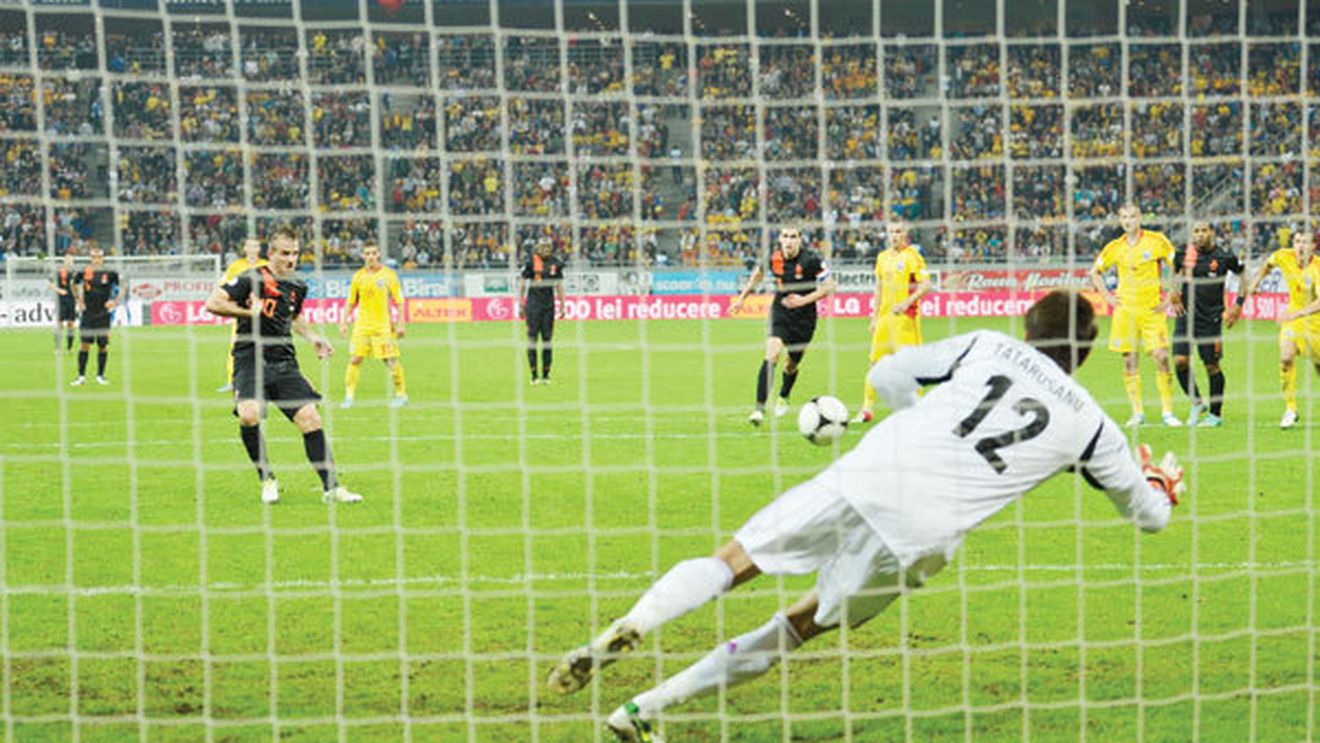 Van Gaal a observat asta la echipa României și a exploatat-o din plin! Pițurcă, "trădat" de cea mai mare problemă din ultimii ani