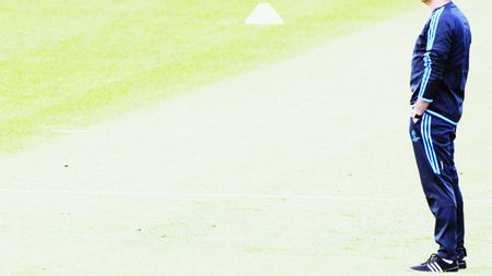 Nu-l mai vrea nimeni!** Mourinho a pierdut vestiarul, iar suporterii "galacticilor" îl huiduie cu fiecare ocazie