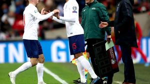 Fotbalistul naționalei Angliei, șocat în timpul meciului cu Muntenegru! Suporterii l-au huiduit: "Nu înţeleg reacţia lor"