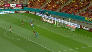 Rapid - Chindia 1-0. Giuleștenii, debut cu dreptul în Liga 1! Atmosferă superbă pe Arena Națională