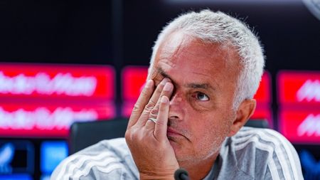 Jose Mourinho s-a prăbușit emoțional după ce prietenul său Jorge Costa a murit