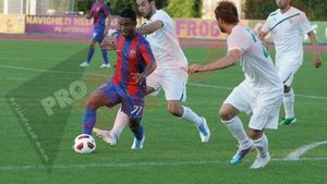 Au speculat la bursă:** Steaua - Bursaspor 1-0! FOTO Golul "șmecher" marcat de Bicfalvi