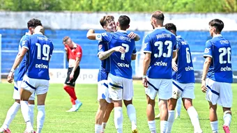 CSM Slatina, locul 1 în Liga 2 după ce a zdrobit CS Dinamo! Adrian Dulcea vrea să pară un antrenor nemulțumit și când totul e bine: ”Au fost momente în care n-am arătat cum ne dorim”