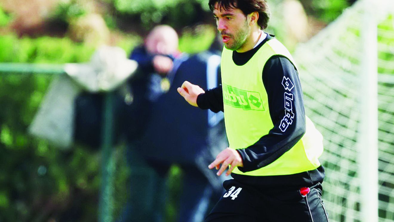 Contra: "Parcă nu am plecat vreodată"