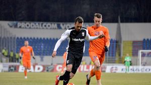 Cel mai bun sezon al vieții îi poate aduce mutarea mult visată! Una dintre revelațiile Ligii 1, la un pas de transferul carierei. Unde poate ajunge